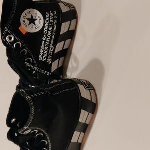 Converse Chuck Taylor Off-White Rare Boys Size 3.5 / Women's Size 5